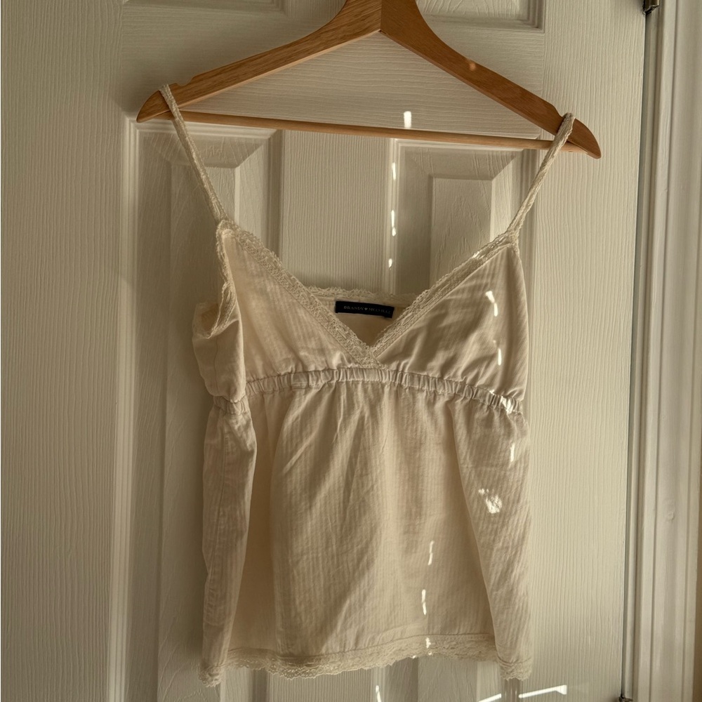 brandy melville lace trim tank